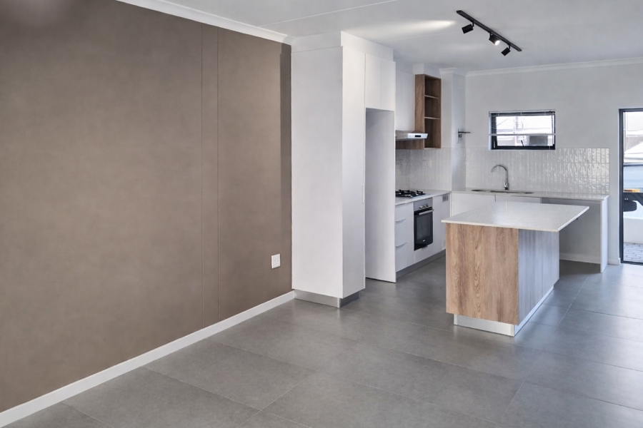 To Let 2 Bedroom Property for Rent in Vredekloof East Western Cape